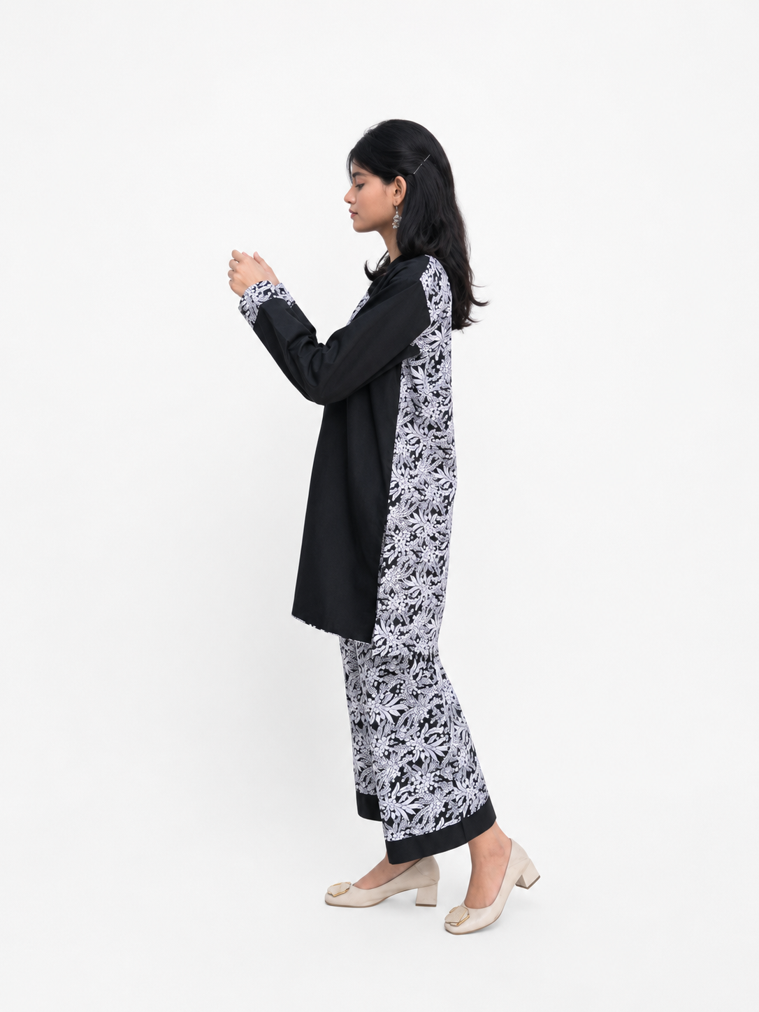 Noir Blossom | 2 piece Floral Co-Ord Set